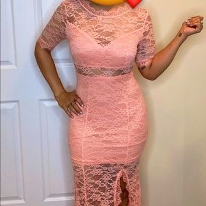 GORGEOUS LACE DRESS!!